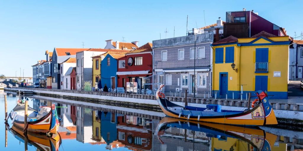 12 Amazing Reasons to Visit Porto